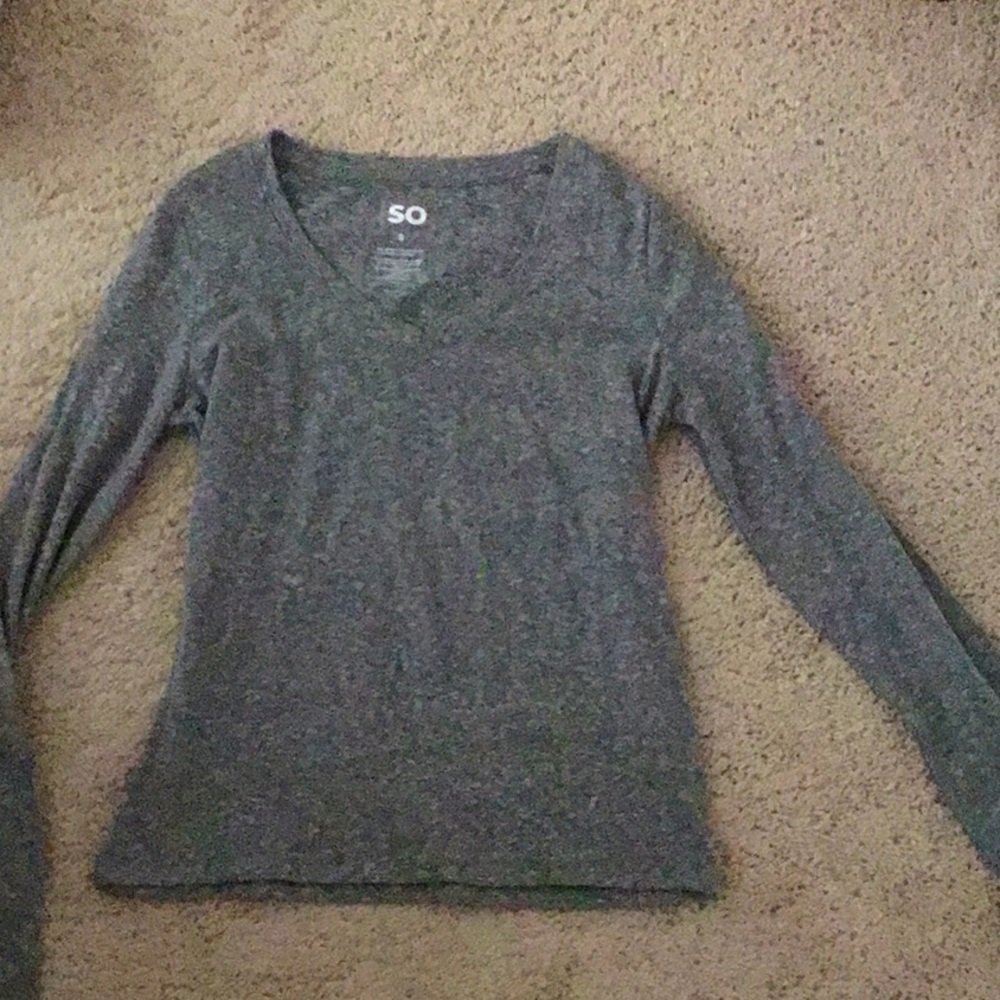 Woman’s grey t-shirt